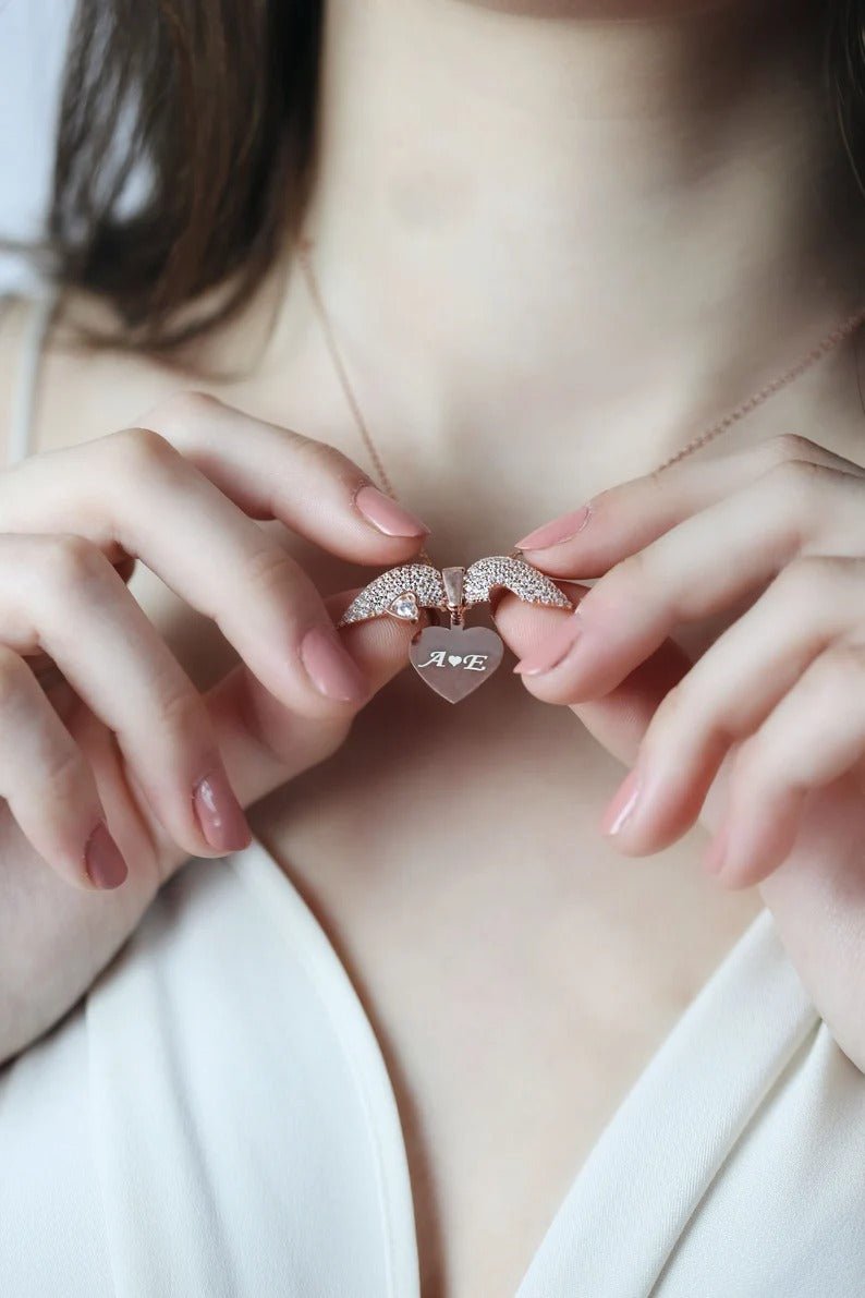 Engrave Name Open Heart Neckless - Ring Reza