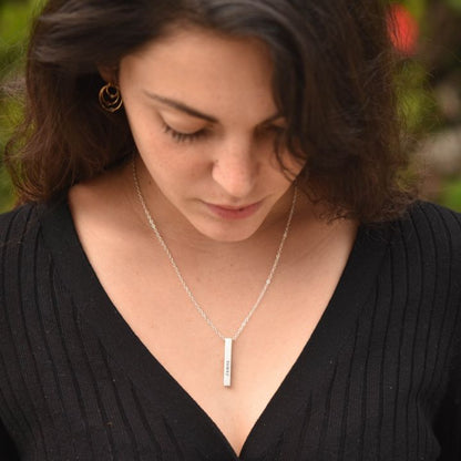 Personalized Bar Name Necklace - Ring Reza