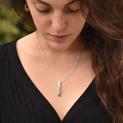 Personalized Bar Name Necklace - Ring Reza