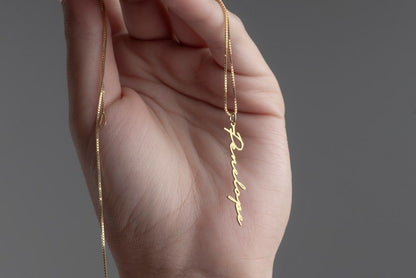 Personalized Vertical Name Necklace – Minimalist Handwriting Style Jewelry - Ring Reza